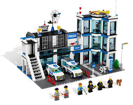 Детская игрушка Lego City Полицейский участок (7498)