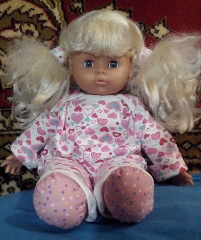 Мягкая кукла с бирюзовыми глазами, с хвостиками, 43-44 см фото №1