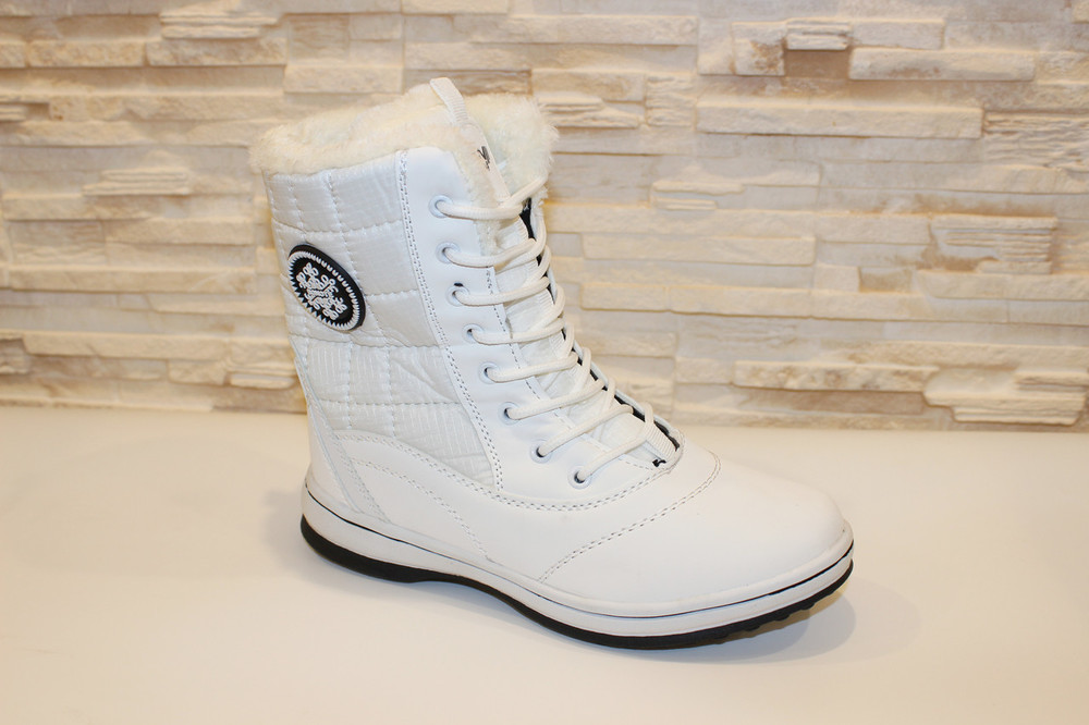 Светлые ботинки купить. Palladium ботинки женские зимние белые черные к9-1983. Белые зимние ботинки женские. Белая зимняя обувь женская. Светлые зимние ботинки женские.