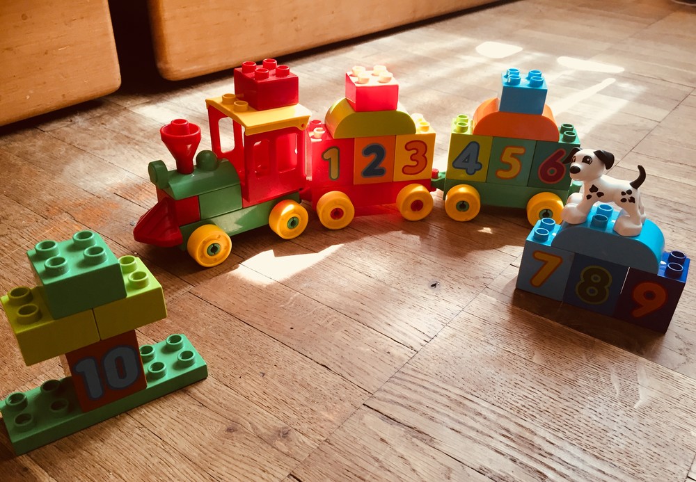 Лего дупло поезд с цифрами фото