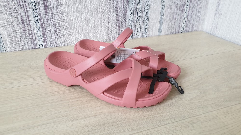 Crocs meleen outlet sandals