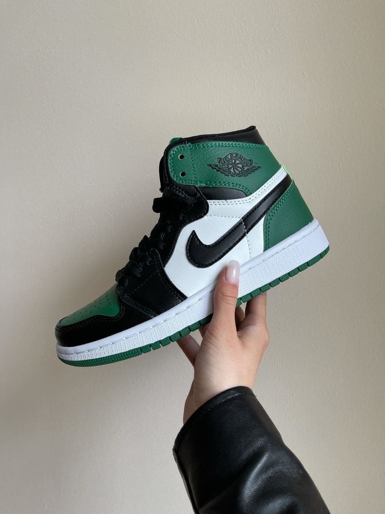 green nike jordan 1