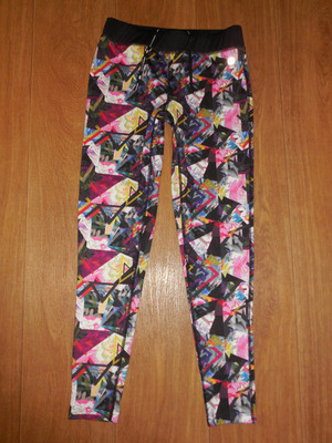 Продаю лосины *Pure simple gym* эластик, р. 12..M..(46)