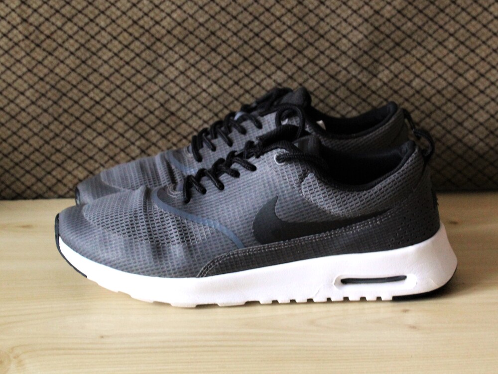 Nike air force 12018 hotsell