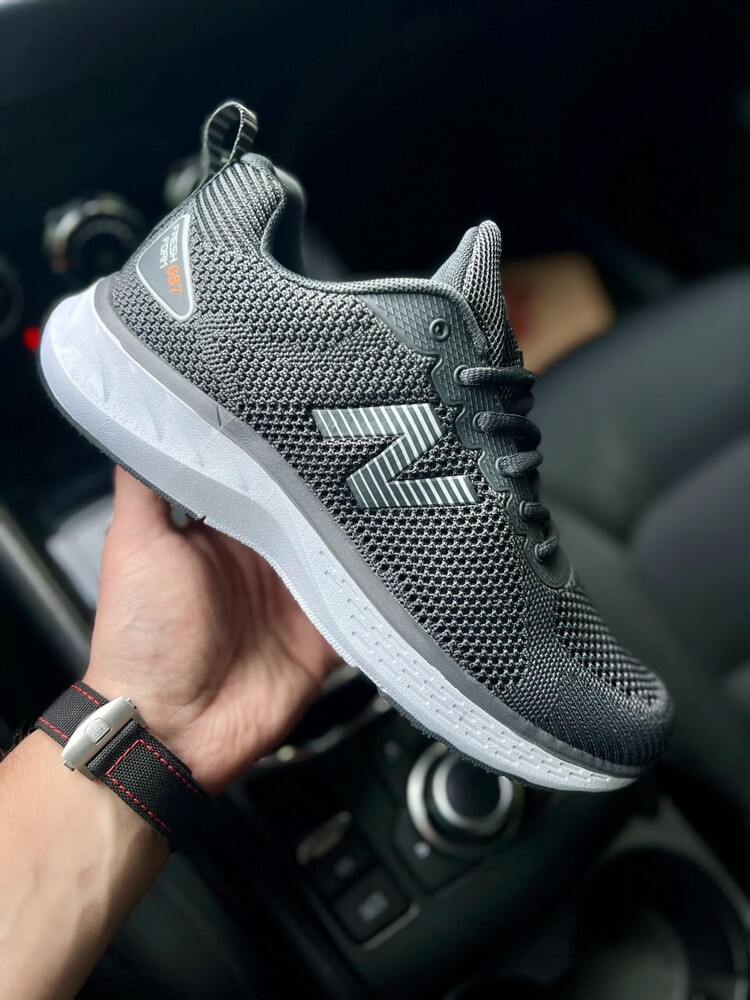 Кросівки чоловічі new balance 687 темно сірі, сітка фото №1