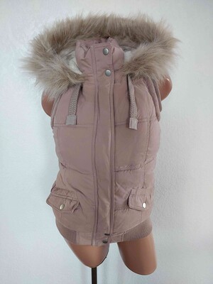 Тепла жилетка розмір 10