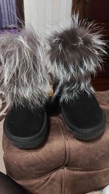 Уги жіночі. Натуральна замша. 