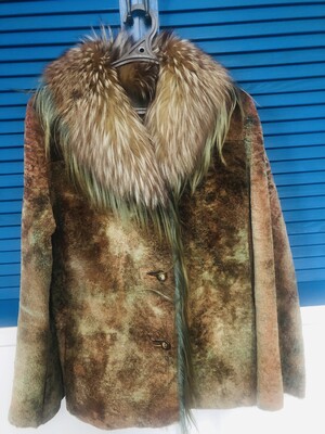 Двусторонняя дубленка натуральная,р.М.